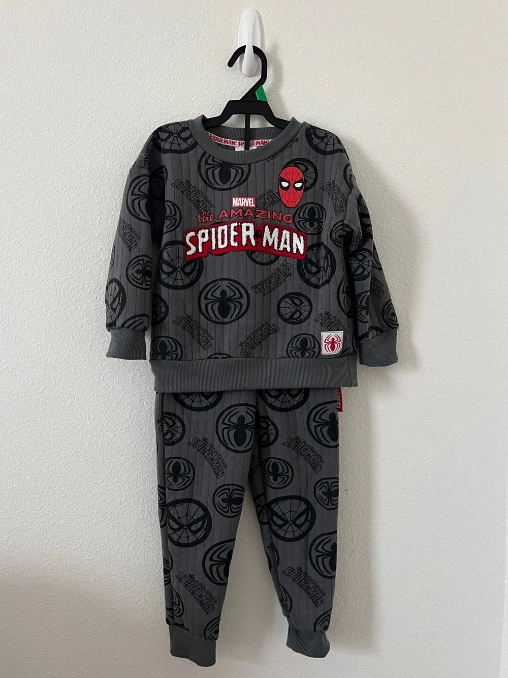 🕷️ Marvel The Amazing Spider-Man 2-Piece Set 🕷️